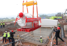 重达15吨！重庆首家质子治疗系统核心设备吊装成功-紫竹林-程序员中文网