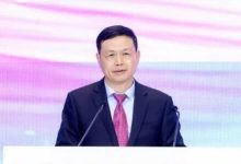 杨杰掌舵移动这六年：提灯引路，迈向AI-紫竹林-程序员中文网