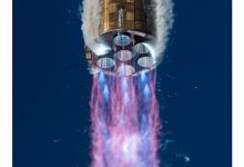 贝索斯晒“新格伦”火箭升空画面 马斯克：太美了-紫竹林-程序员中文网