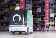 全国30城上线无人车“补货员”，无人车仓配解决方案规模化落地 | 新经济观察-紫竹林-程序员中文网