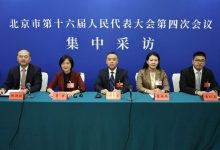 看到很多青年人在长城朗诵诗词，翟艳伟代表带来这份建议-紫竹林-程序员中文网