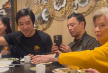 李小龙遗孀琳达近况：81岁神采奕奕 与信徒们饮茶聊天-紫竹林-程序员中文网
