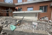 3米变15米，老楼无障碍坡道绕来绕去居民不解丨有事儿@新京报-紫竹林-程序员中文网