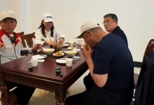 魏建军请于东来吃驴肉火烧 赞长城牌驴火正宗好吃 两大佬兄弟相称-紫竹林-程序员中文网