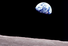 时隔 57 年，NASA 阿耳忒弥斯 2 号宇航员计划复刻经典“地出”照片-紫竹林-程序员中文网
