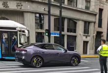 MONA系列首款SUV!小鹏L03罗兰紫色实车曝光:2026年内发布-紫竹林-程序员中文网